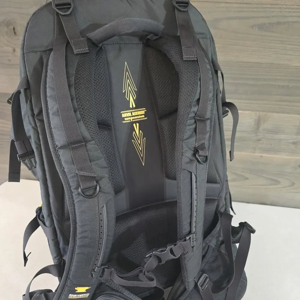 Mountainsmith borealis 35l